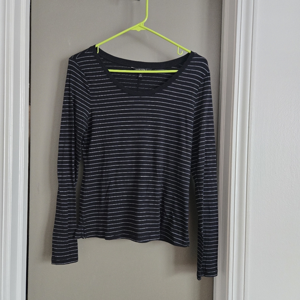 Black and White Striped Long Sleeve Top